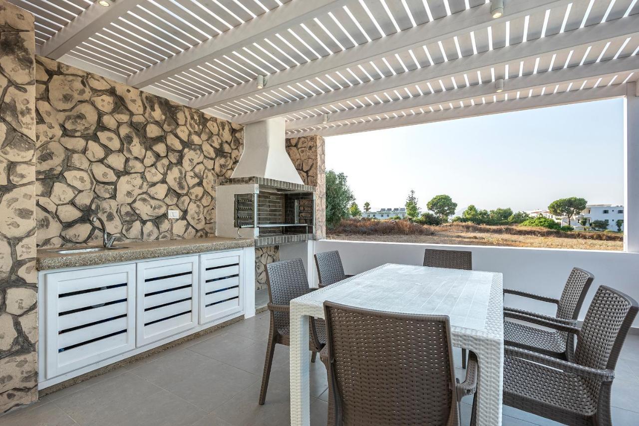 מסטיכרי Tamaris Villa מראה חיצוני תמונה